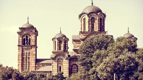 Famous Buildings: Serbian Church 4K Wallpaper