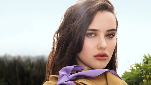 Katherine Langford 4K Wallpaper